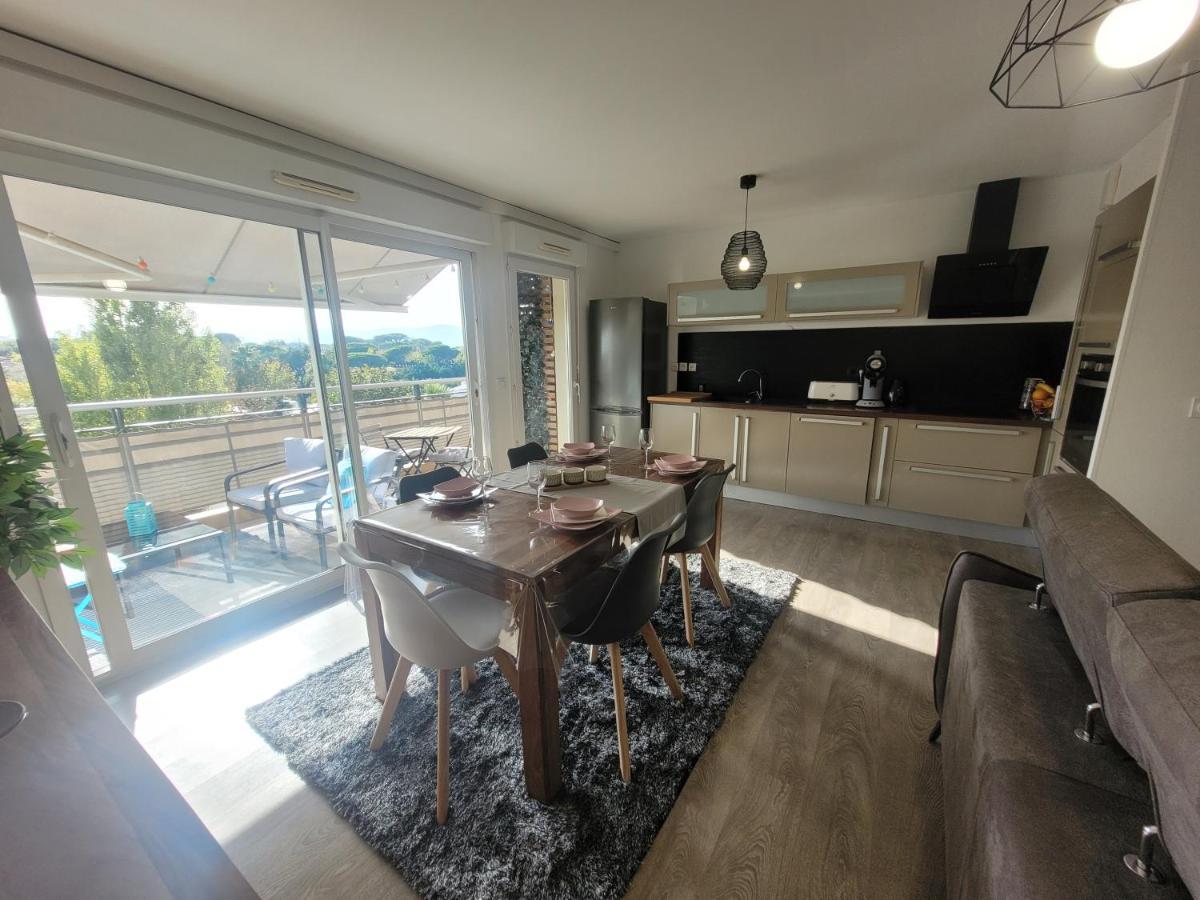דירות Le Palmier D'Azur - Frejus Cais - Wi-Fi מראה חיצוני תמונה